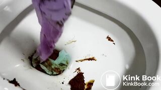 Huge poop in purple tights