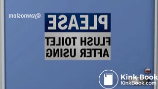 Uzaki Clogs The Toilet