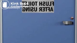 Uzaki Clogs The Toilet