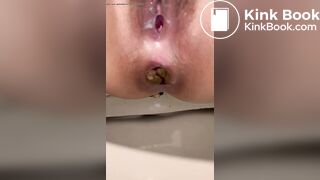 super hot girl frontal hard poop