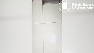 MUJER HACE CACA EN COPPEL