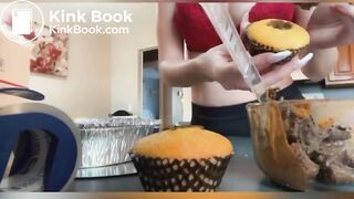 Hot girl making shit cupcakes