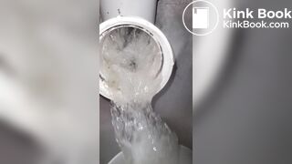 Lady Shit shower