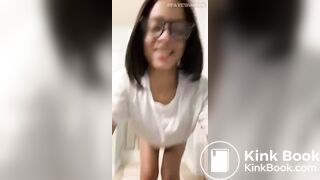 Pretty pooper - video 3