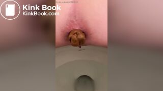 Gorgeous girl pooping - video 5