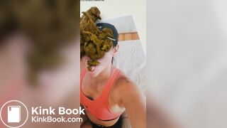 Shitting on asian girlfriends face