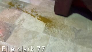 Shitting liquid diarrhea next to jakuzi