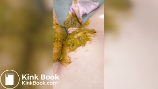 Girlfriend Panty Poop and Blowjob