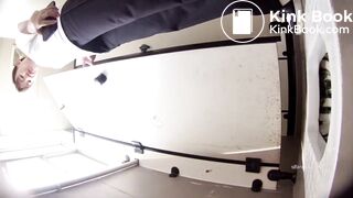 chinese girl pooping - video 22