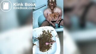 Cute Girl exteme scat eating