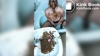 Cute Girl exteme scat eating