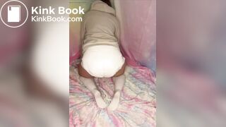 Diaper diarrhea in bed