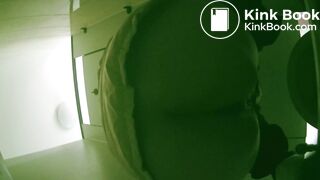 spy camera asian girl pee and shit.video_228