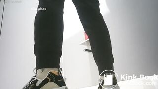 spy camera asian girl pee and shit.video_203
