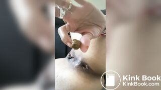 SPANISH WOMAN DIRTY TALK AND SHITTING