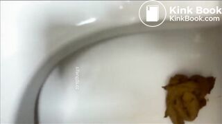 spy camera asian girl pee and shit.video_174