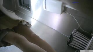 spy camera asian girl pee and shit.video_150