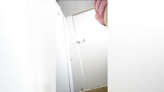 spy camera asian girl pee and shit.video_156