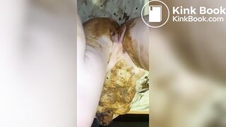 scat smearing and fingering