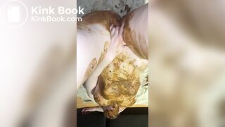 scat smearing and fingering