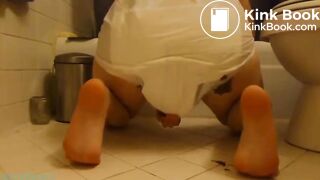 Sorsha poops a diaper..