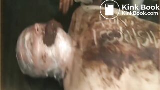 Toilet slave - video 119