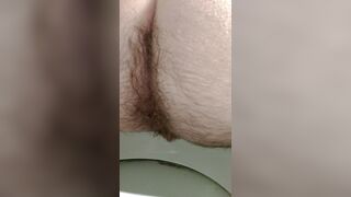 FTM Amateur Makes Juicy Bubbles With Hairy Asshole