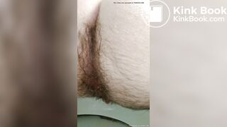 FTM Amateur Makes Juicy Bubbles With Hairy Asshole