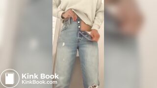 Ebomy shows her shit