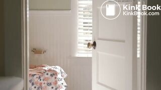 Emilia Clarke poops scene (“realistic” audio edit)