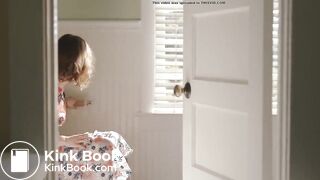 Emilia Clarke poops scene (“realistic” audio edit)