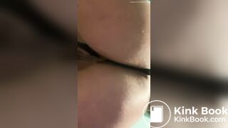 Hot teen touch herself and poop