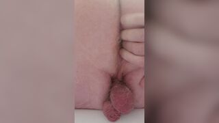 Fingered shit in the sink