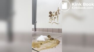 Scat Girl making public mess