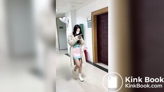 spy camera asian girl pee and shit.video_218