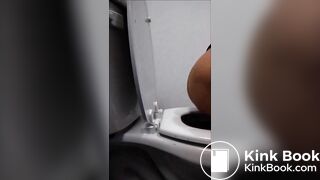 Latina with big ass pooping and farting on toilet - video 2