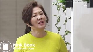 A Girl in PJs needs to poop