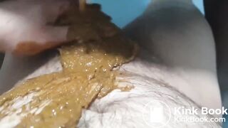 Shits on dick