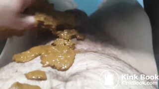 Shits on dick