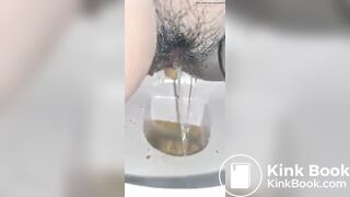 Close up pooping - video 10