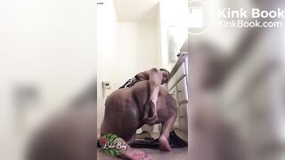 BBW POOPING #02