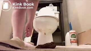 Blonde BBW shitaround