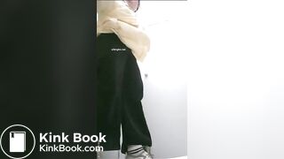 spy camera asian girl pee and shit.video_175