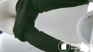 spy camera asian girl pee and shit.video_161