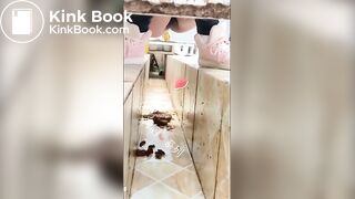 spy camera asian girl pee and shit.video_157
