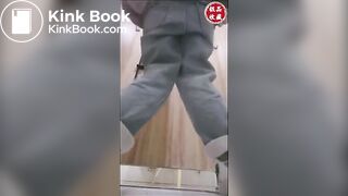 spy camera asian girl pee and shit.video_153