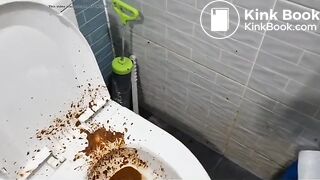 Explosive diarrhea - video 17