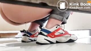 PEEPING AT CHINESE GIRLS USING THE RESTROOM.video-080