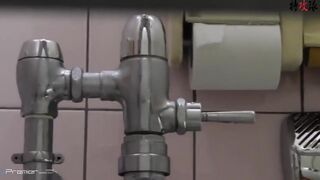 PEEPING AT CHINESE GIRLS USING THE RESTROOM.video-063