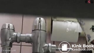 PEEPING AT CHINESE GIRLS USING THE RESTROOM.video-063